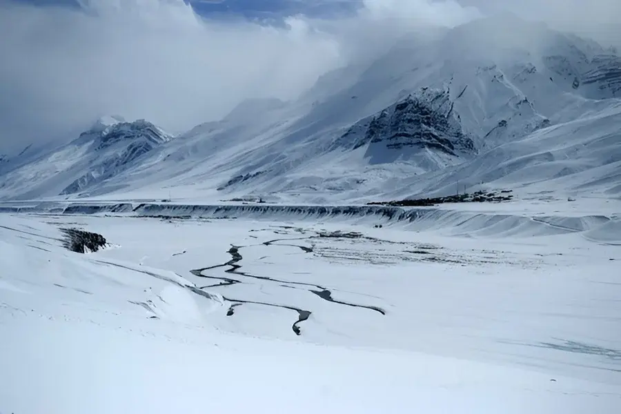 Exploring Spiti in Winter – A Journey to the Cold Desert