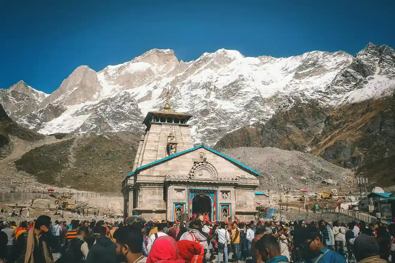 Experience the Divine Dham Yatra!